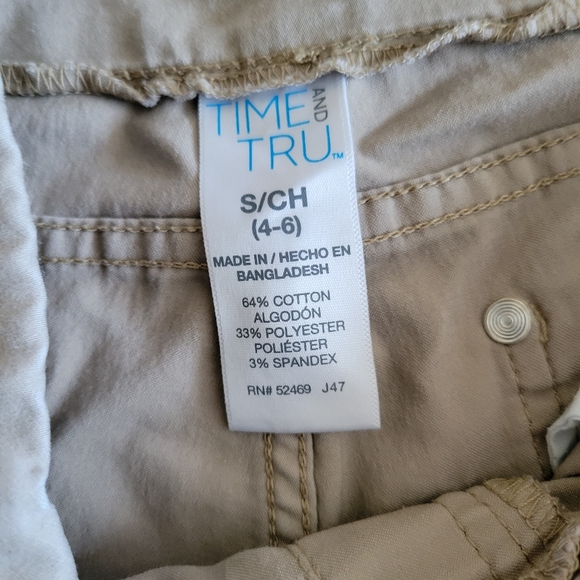 Time and Tru Khaki Capris Size S 4/6 - Picture 4 of 4